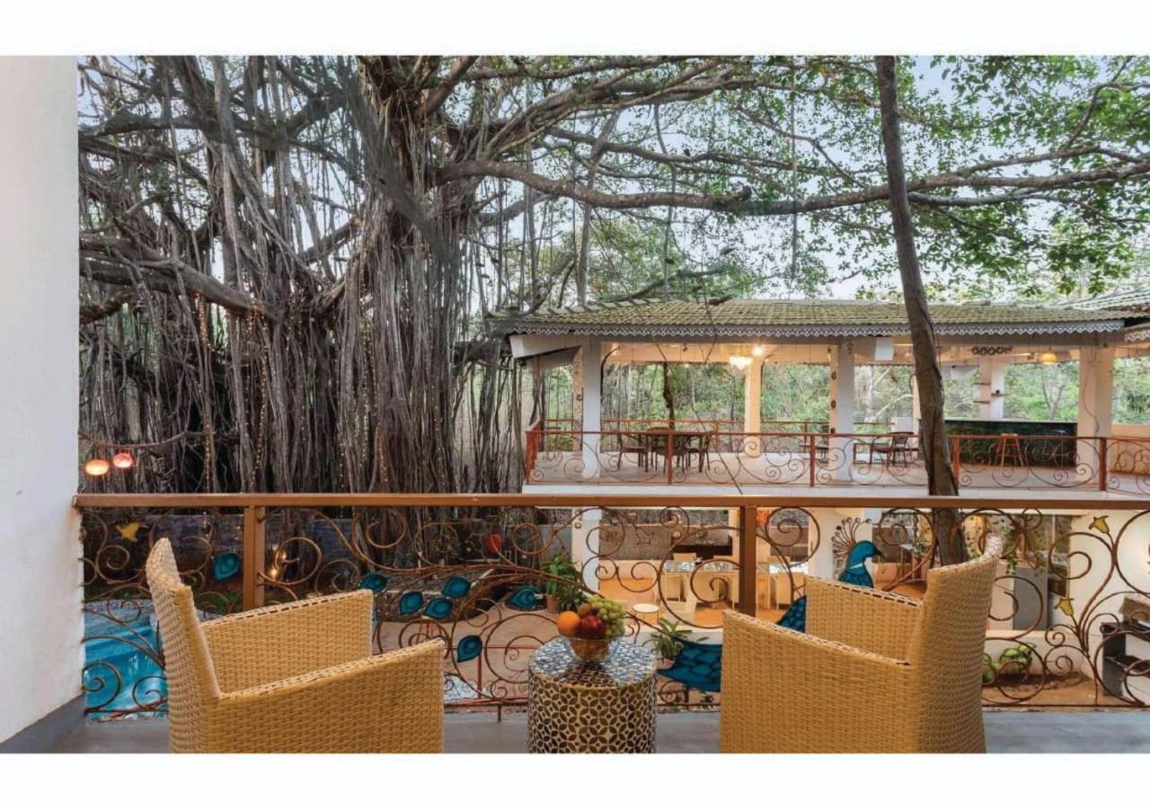 The Singing Tree Hotel Old Goa Exterior photo
