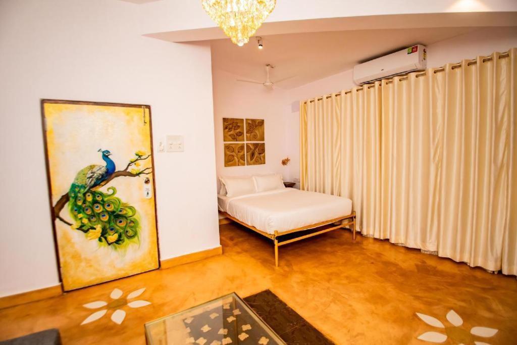 The Singing Tree Hotel Old Goa Exterior photo