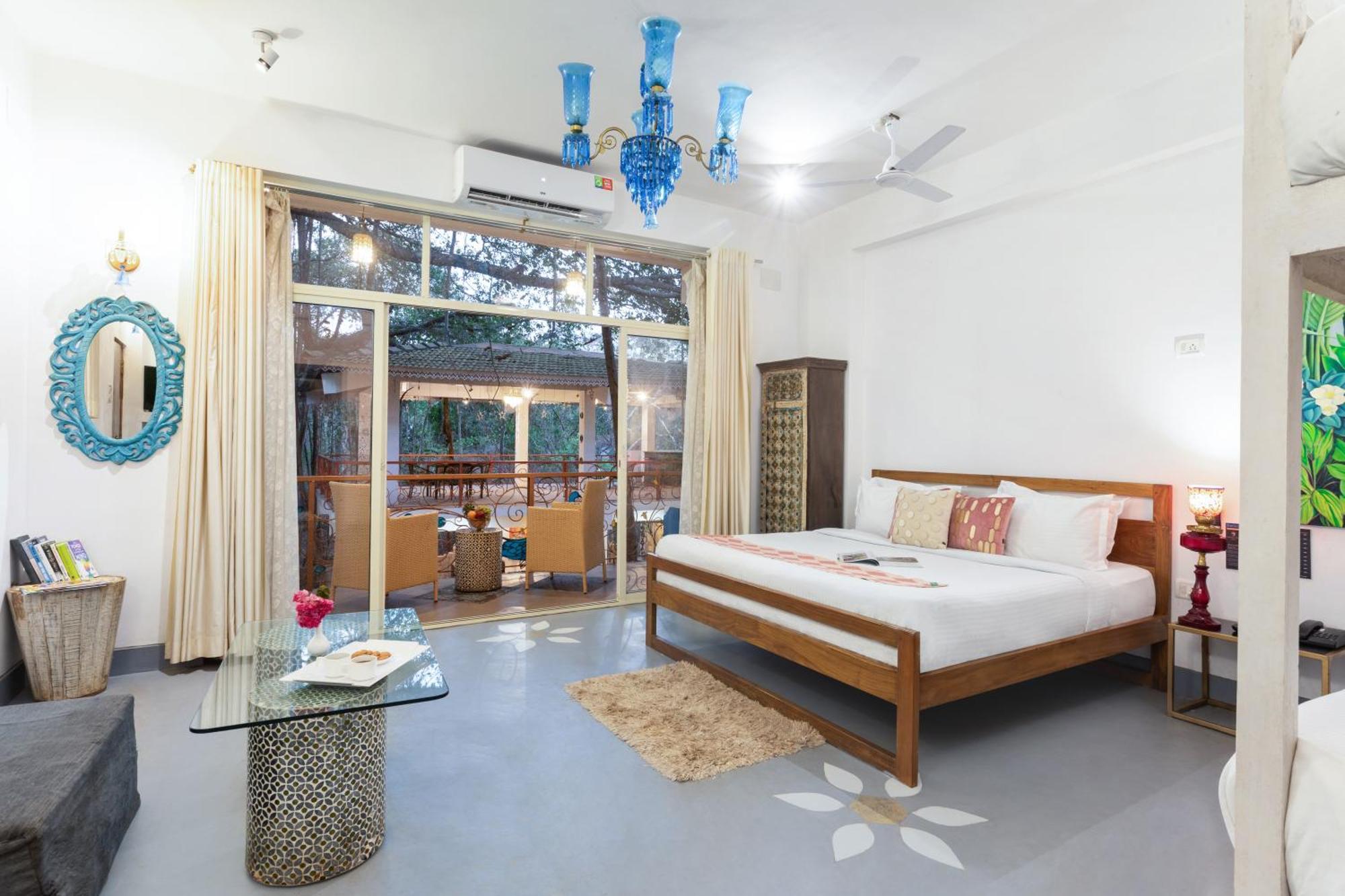 The Singing Tree Hotel Old Goa Exterior photo